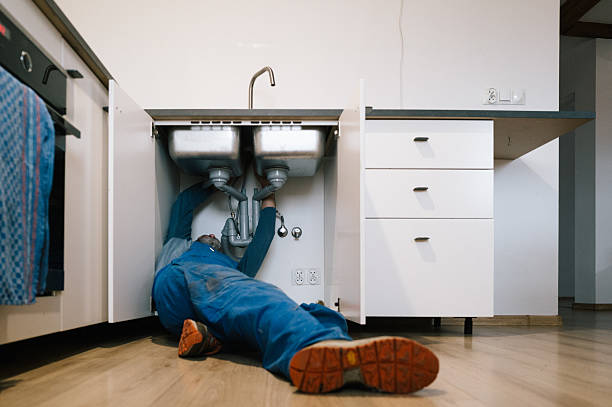 Professional Leak Detection technician working in Frederica, DE